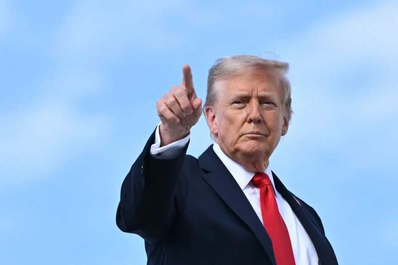 Trump insists on Iran’s 'unconditional surrender'