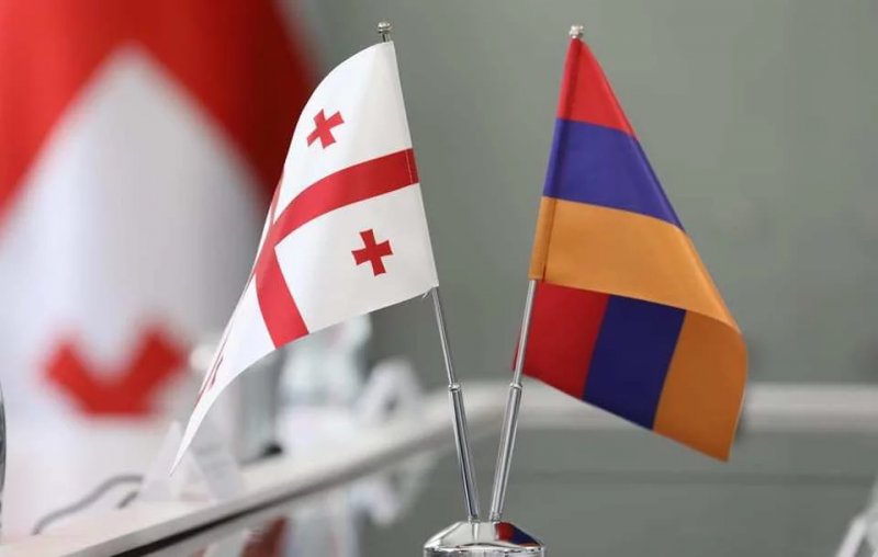 Georgian and Armenian defense ministers talk regional security