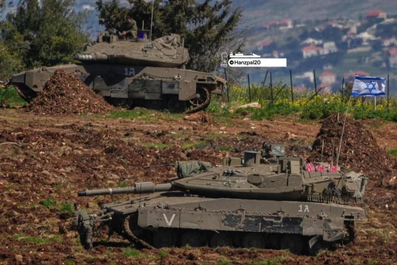 News about -  BREAKING:  Israel deploys tanks on Lebanon frontier  - PHOTOS 