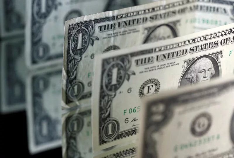 Dollar surges as oil tops $100 amid Middle East war
