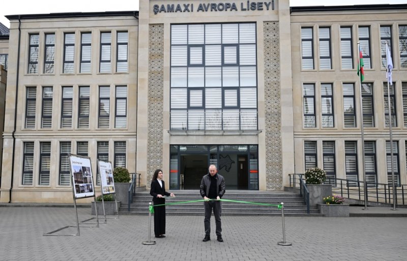 Azerbaijan's president attends opening of Shamakhi European Lyceum's new building
