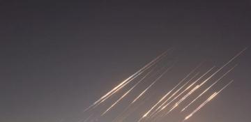 Iranian missiles hit multiple sites in Riyadh –   VIDEO 