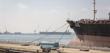 Iran strikes Omani port, one worker injured