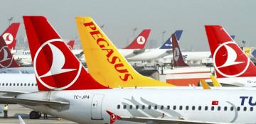 Turkish air carriers extend Middle East flight suspensions