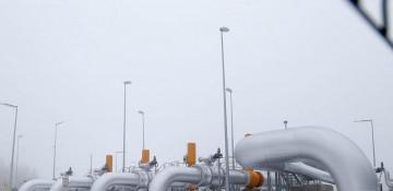 Gas prices in Europe surge after Qatar stops LNG production 