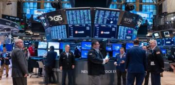 Dow, S&P 500, Nasdaq futures slip as oil jumps on war fears