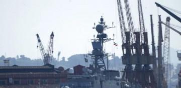 Submarine attack on Iranian ship off Sri Lanka leaves over 100 missing 