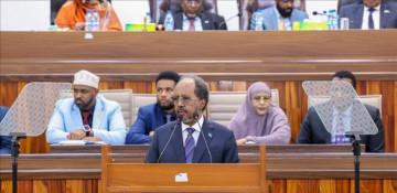 Somalia parliament approves new constitution