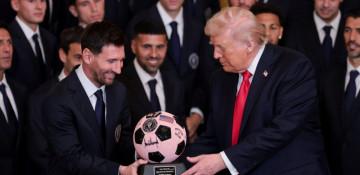 Trump hosts Messi at White House after MLS title -  VIDEO 