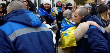 Ukraine brings home 300 soldiers in latest POW swap 