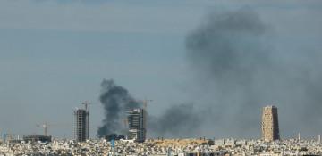 Wave of Iranian attacks hits Qatar, Bahrain, Saudi Arabia and UAE -  VIDEO 