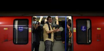 London Tube drivers to begin strikes later in March 
