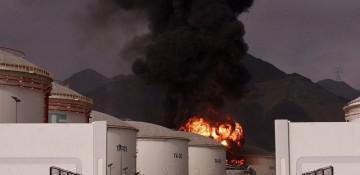Drone strike targets fuel tanks at Omani port -   VIDEO  