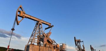 Oil tops $100 again as Iran war rattles global supply