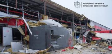 Russia strikes postal terminal in Zaporizhzhia, 8 injured -  VIDEO  