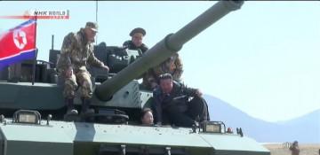 Top DPRK leader oversees drill involving new battle tanks 