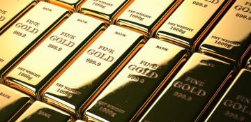 Gold up 2% as oil slump eases inflation fears amid Trump-Iran talks