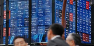 Asia stocks drop as Trump escalates threats