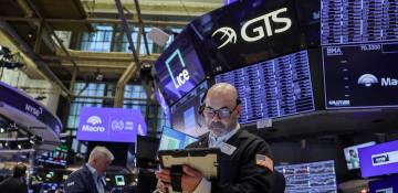 Wall St futures rise on Iran de-escalation hopes