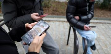 France may ban TikTok, Snapchat for under-15s