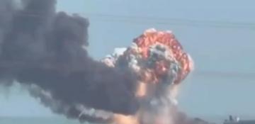 Iranian vessel ablaze after strikes near Bandar Abbas -  VIDEO 