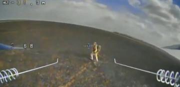  Watch:  Ukrainian drone kills a lone Russian soldier in open field