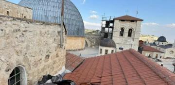 Missile debris hits Jerusalem’s Old City holy site -   VIDEO 