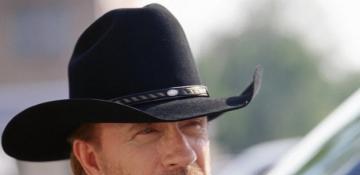 Chuck Norris, Action Icon and ‘Walker Texas Ranger’ Star, Dies at 86