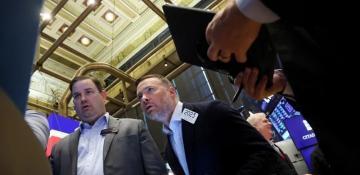 Stocks largely in the red amid Iran war