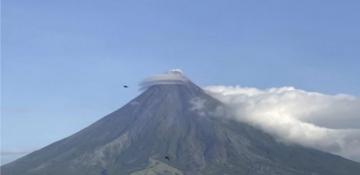Mayon Volcano on edge: 173 quakes, pyroclastic flow recorded in 24 hours -  VIDEO 