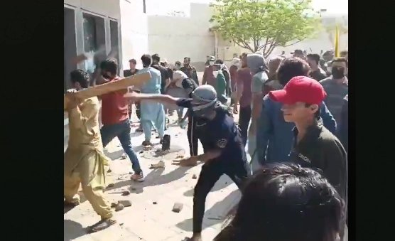 Situation at the U.S. Consulate in Karachi - VIDEO 