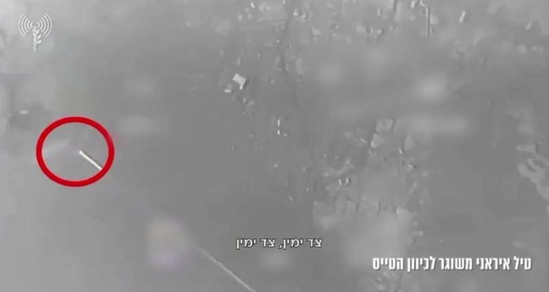 Watch how Israeli fighter escapes an Iranian missile - VIDEO