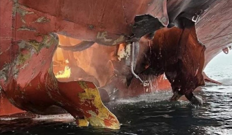 Three crew missing after Thai ship hit in Strait of Hormuz -  PHOTO  