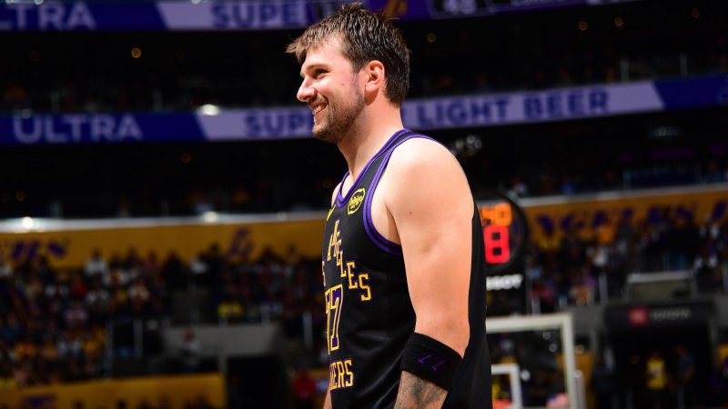 Doncic stars as Lakers down Cavaliers 127-113