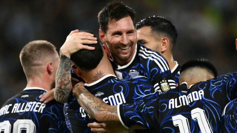 Messi shines as Argentina crush Zambia 5-0 in World Cup send-off - Latest news from Azerbaijan thumbnail