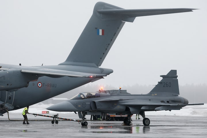 Sweden to boost air defence with new $916M deal