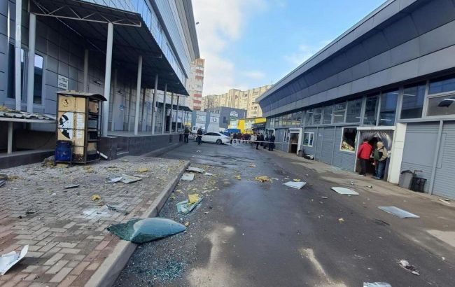 2026/04/1775209965.webp + Russia strikes shopping mall in Sumy, three injured - PHOTO News about - Russia strikes shopping mall in Sumy, three injured - PHOTO