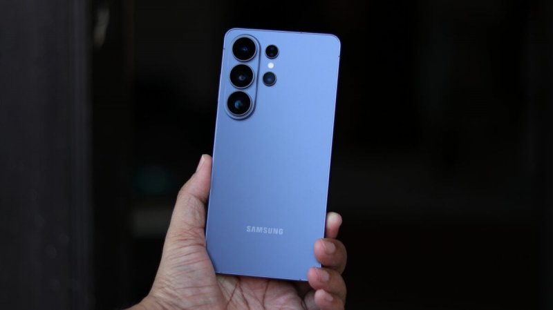 Samsung update woes hit Galaxy S26 owners again