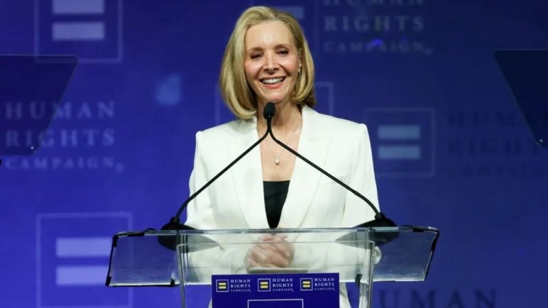 Phoebe Buffay actor Kudrow on behind-the-scenes struggles