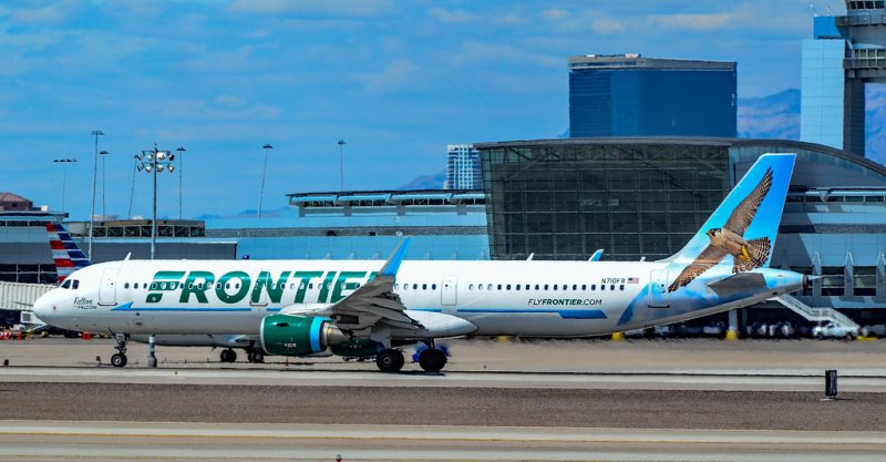Engine failure forces Frontier A321 to make emergency landing in Nashville