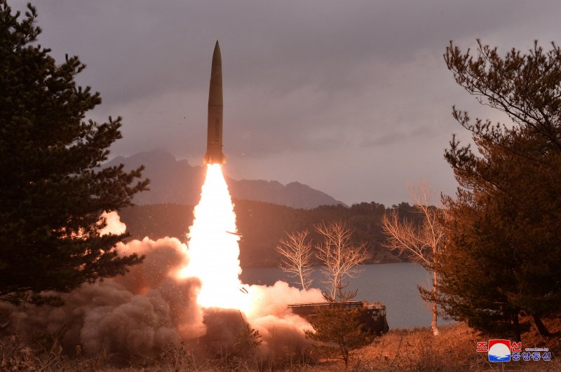 North Korea conducts second missile launch toward East Sea