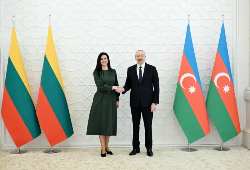 President Aliyev, Lithuanian PM discuss expanded cooperation in Baku -  PHOTO  