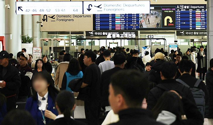 Severe winds halt 246 flights at Jeju airport