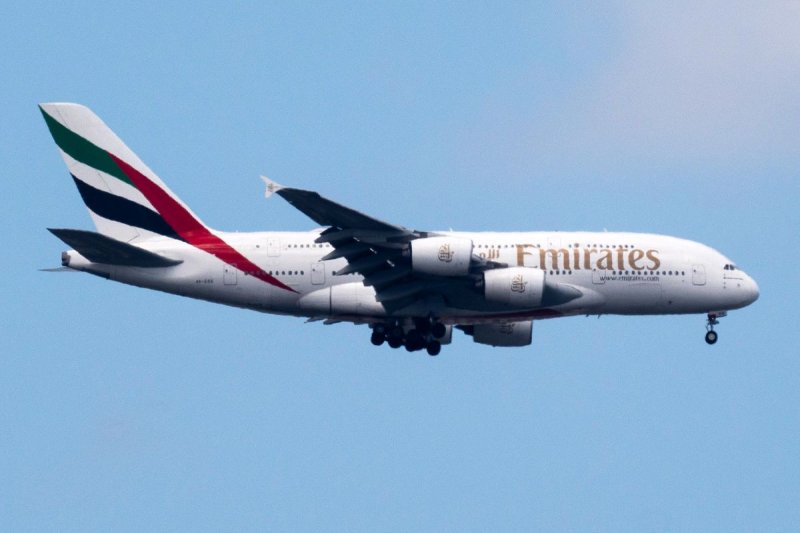 Emirates issues global flight schedule update