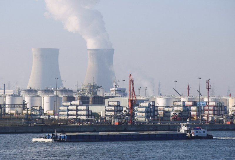 Belgium’s Antwerp port hit by oil spill, operations halted