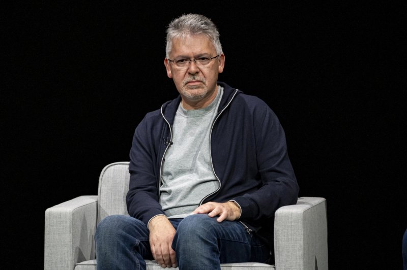 Apple AI chief Giannandrea set to exit after 8 years