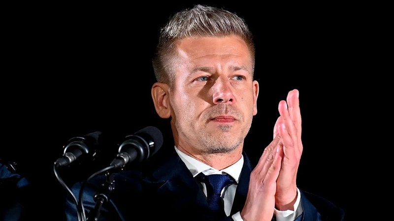 Who is Hungatry's new PM Péter Magyar?