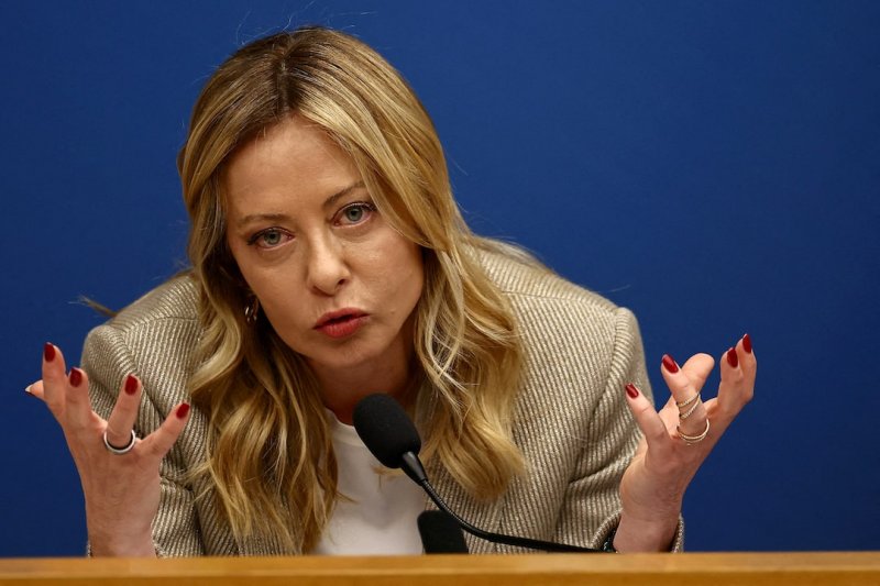 Italy’s Meloni issues rare criticism of Trump after attack on Pope 