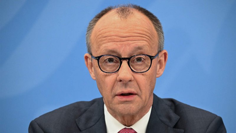 German leader urges Netanyahu to end fighting in Lebanon