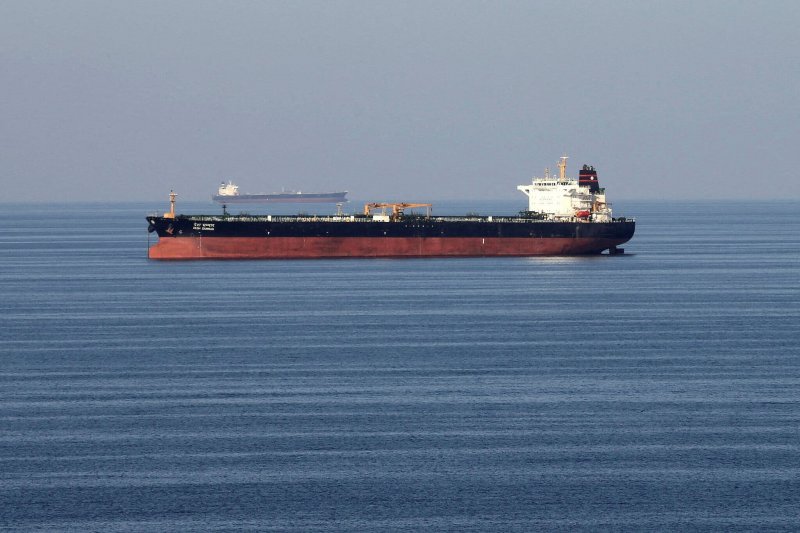 Sanctioned tanker returns to Strait of Hormuz amid US blockade